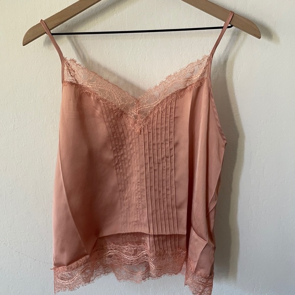 Storia Tops - NWT Storia romantic blush pink satin camisole